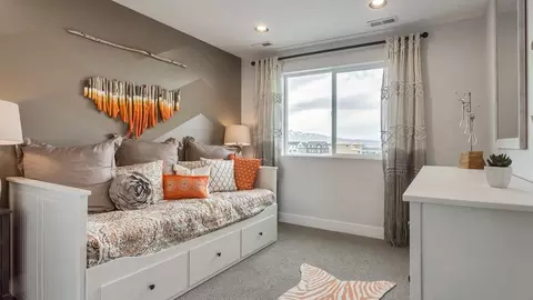 Bedroom - 3381 S 2410 W, Syracuse, UT 84075 photo 4 of 6