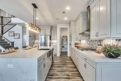 Kitchen - 3381 S 2410 W, Syracuse, UT 84075 photo 3 of 5