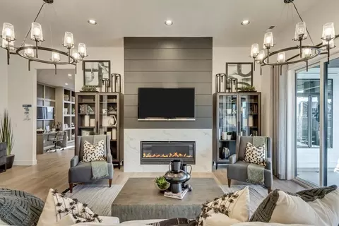 Living - 3381 S 2410 W, Syracuse, UT 84075 photo 3 of 4