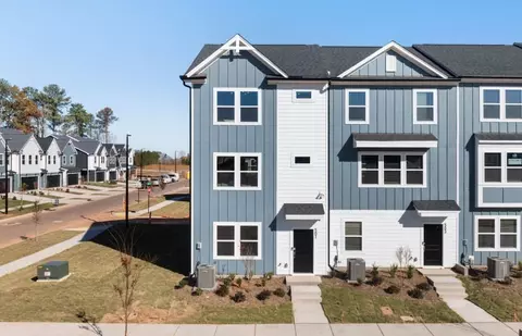 915 Fearless Rd, Durham, NC 27703