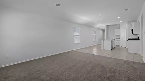 Living - 136 Springhill North Rd, Boyd, TX 76023 photo 3 of 9