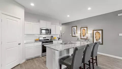 Kitchen - 136 Springhill North Rd, Boyd, TX 76023 photo 5 of 7