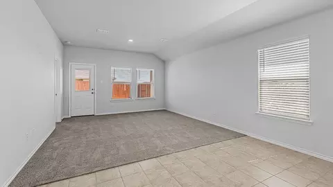 Living - 136 Springhill North Rd, Boyd, TX 76023 photo 2 of 9
