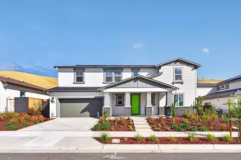 8317 Lamplight Dr, Tracy, CA 95377