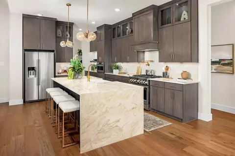 Kitchen - 2012 Rangeland Way, Argyle, TX 76226 photo 3 of 10