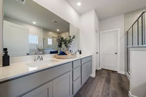 Bath - 1604 Josiah Dr, Anna, TX 75409 photo 2 of 7