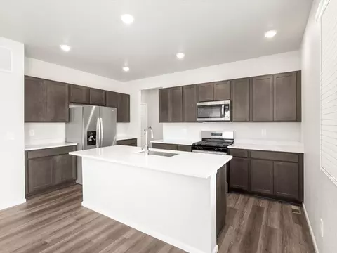 Kitchen - 9389 Foxfire St, Longmont, CO 80504 photo 1 of 2