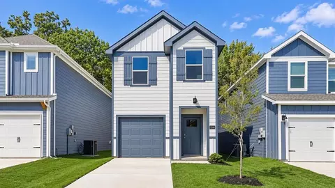 200 Tall Cedar Way, Princeton, TX 75407