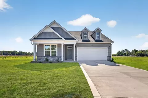 Exterior - 369 Maverick Ln, Dunn, NC 28334 photo 1 of 1