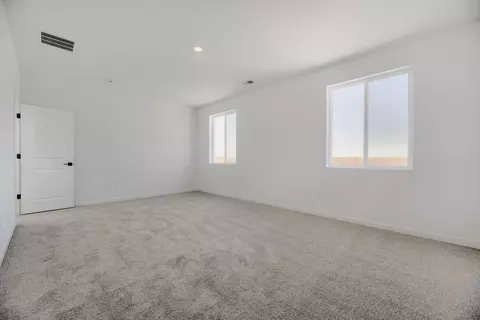 Bedroom - 46434 Heritage Ave, Bennett, CO 80102 photo 2 of 17