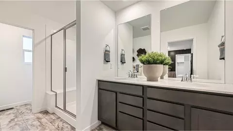 Bath - 6637 E 149th Ave, Thornton, CO 80602 photo 1 of 4