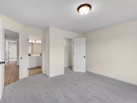 Bedroom - 390 Olympic Dr, Pacific, MO 63069 photo 2 of 4