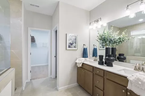 Entry Way - 46 Denali Dr, Angier, NC 27501 photo 1 of 5