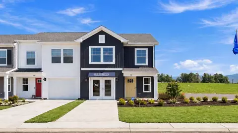 116 Camden Dr, Waynesboro, VA 22980