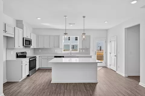 102 Epperly Way, Tucker, GA 30084