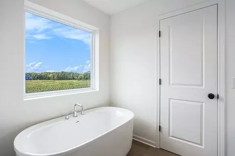 Bath - Texas Dr, Kalamazoo, MI 49009 photo 2 of 3