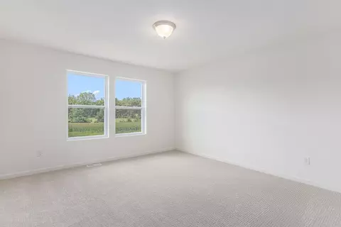 Bedroom - Texas Dr, Kalamazoo, MI 49009 photo 2 of 10