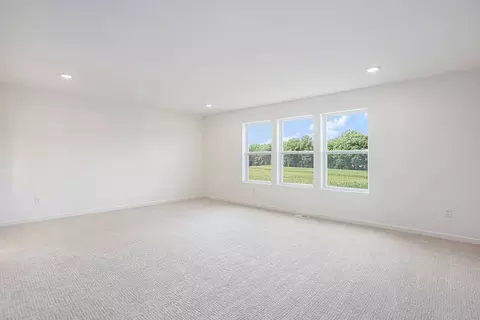 Living - Texas Dr, Kalamazoo, MI 49009 photo 3 of 4
