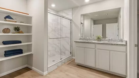 Bath - 7515 N 154th E Ave, Owasso, OK 74055 photo 3 of 8