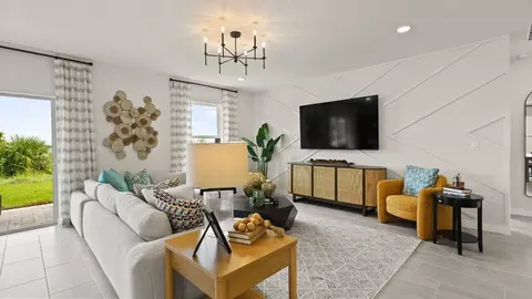 Living - 219 Meredith Blvd, Winter Haven, FL 33881 photo 1 of 3