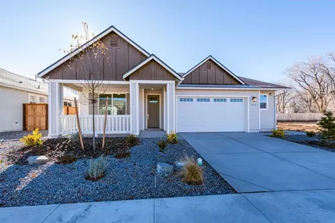 1620 Delta Downs Dr, Minden, NV 89423