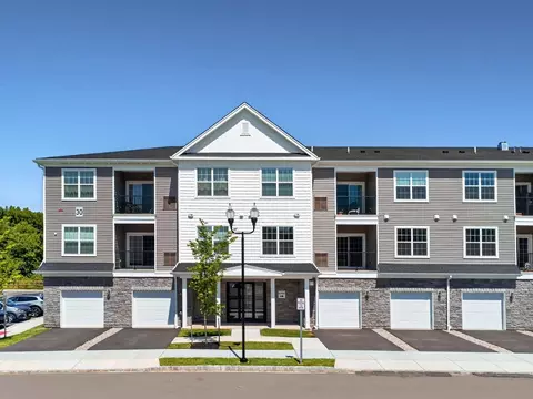 29211 Radford Ct, Monroe Township, NJ 08831