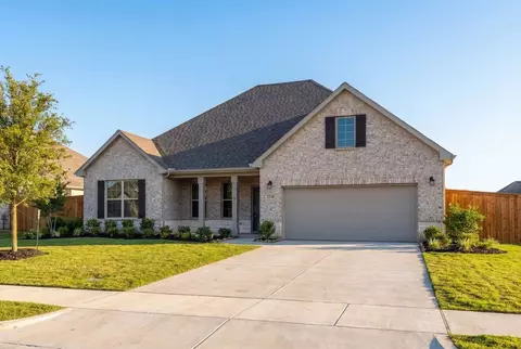 211 Saddletree Dr, Nevada, TX 75173