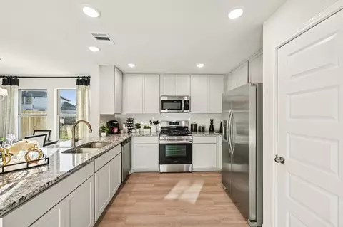 Kitchen - 11238 Katzer Pl, Converse, TX 78109 photo 1 of 4