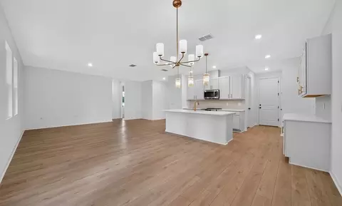 Living - 1634 Cane Bamboo St, Saint Cloud, FL 34771 photo 2 of 6