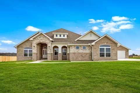 9018 S Pleasant Valley Rd, Gentry, AR 72734
