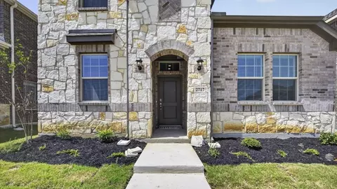 Exterior - Selling From Lilybrooke's Model, Celina, TX 75009 photo 2 of 3