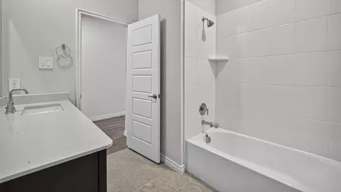 Bath - Selling From Lilybrooke's Model, Celina, TX 75009 photo 3 of 4