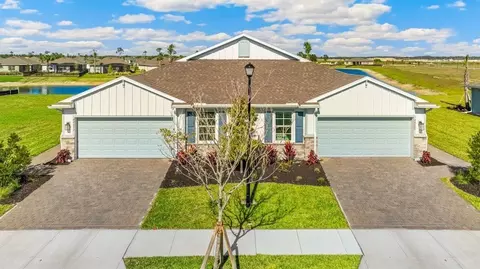 Exterior - 17876 Shade Tree Loop, Punta Gorda, FL 33982 photo 5 of 13