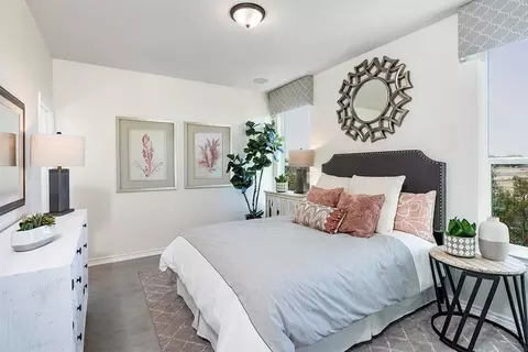 Bedroom - 10038 Punta Verde Ave, Converse, TX 78109 photo 4 of 15
