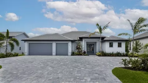 617 El Dorado Pkwy W, Cape Coral, FL 33914