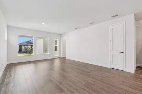Living - 7635 Addison Ave, Bradenton, FL 34210 photo 3 of 5