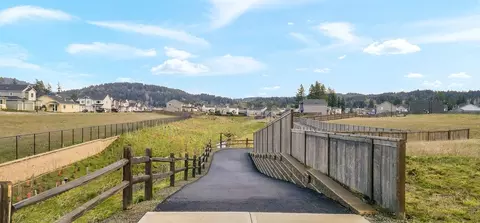 12061 SE Majestic Falls Ave, Happy Valley, OR 97086