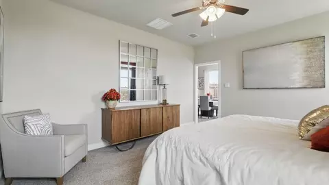 Bedroom - 1935 Jackson St, Cleburne, TX 76033 photo 3 of 17