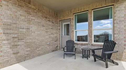 Exterior - 1935 Jackson St, Cleburne, TX 76033 photo 2 of 6