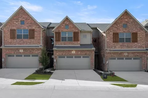 4611 Hawks Trl, Oak Point, TX 75068
