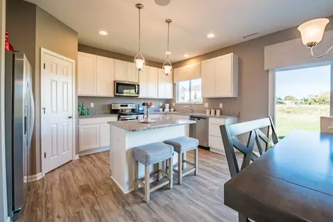 Kitchen - 1322 Trailhead Pl, Harrison, OH 45030 photo 5 of 14