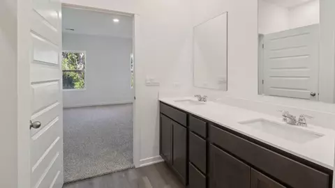 Entry Way - 1101 Bluebell Ln, Bartlett, IL 60103 photo 4 of 5