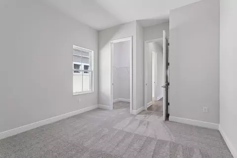 Bedroom - 10743 Spring Sapling Cir, Parrish, FL 34219 photo 4 of 9