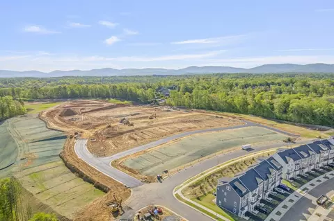 View/Area - 1406 Marcella St, Charlottesville, VA 22911 photo 6 of 13