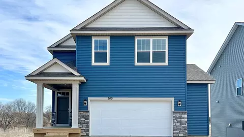 1671 Century Cir, Maplewood, MN 55119