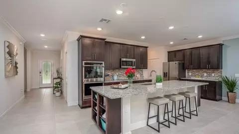 Kitchen - 2214 Elegant Mnr Cir, Edgewater, FL 32141 photo 6 of 8