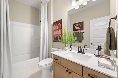 Bath - 4352 Mill Stream Ln, Crowley, TX 76036 photo 5 of 5