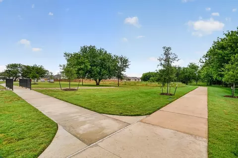 View/Area - 4352 Mill Stream Ln, Crowley, TX 76036 photo 5 of 6