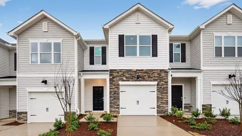 253 Otter Lodge St, Sanford, NC 27330