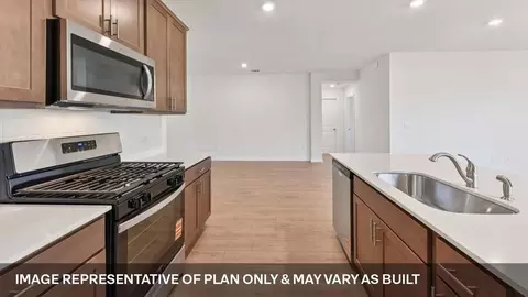 Kitchen - 20201 Tester St, Manor, TX 78653 photo 3 of 8